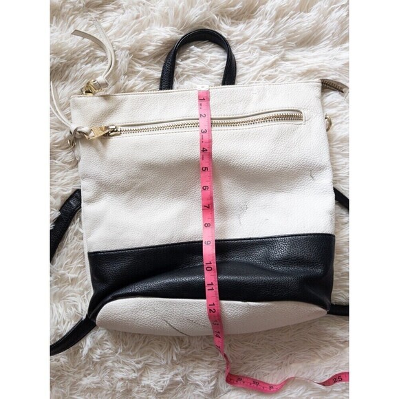 Steve Madden Black and White Convertible Backpack Crossbody Shoulder Purse - Picture 11 of 12